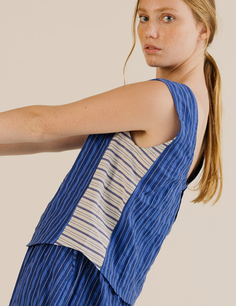 Sideline Wake Top Cobalt Stripe Side View