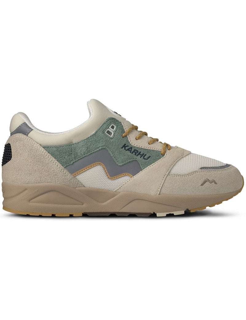 Karhu Aria 95 MÖLKKY" PACK Trainers Turtledove Iceberg Green