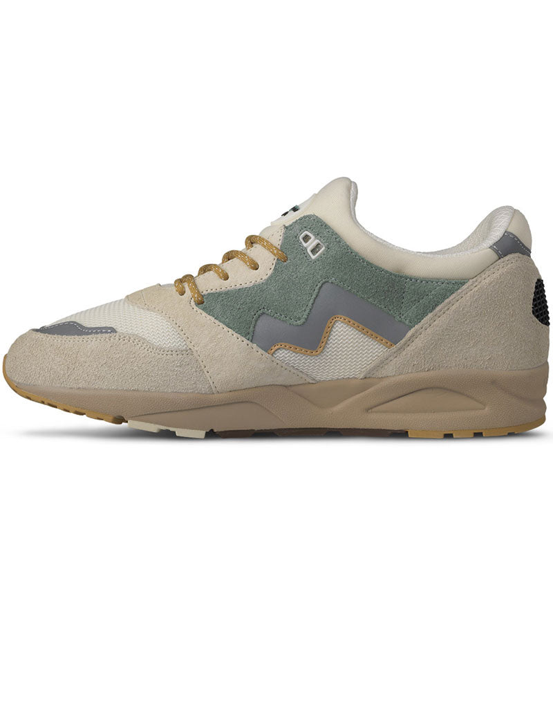Karhu Aria 95 MÖLKKY" PACK Trainers Turtledove Iceberg Green