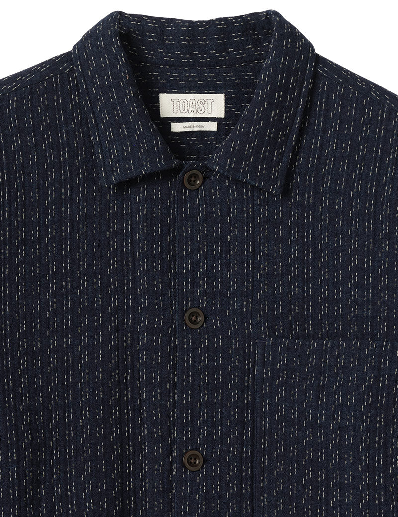 Toast Scatter Stitch Cotton Shirt Indigo Collar & Pocket Detail