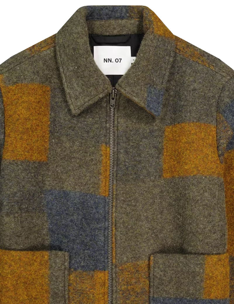 NN07 Gael 8267 Jacket Brown Check Collar Detail