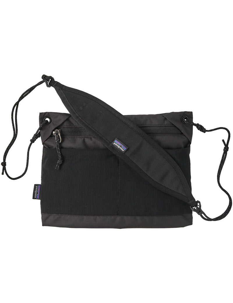 Patagonia Terravia Sacoche Bag Black Close Up
