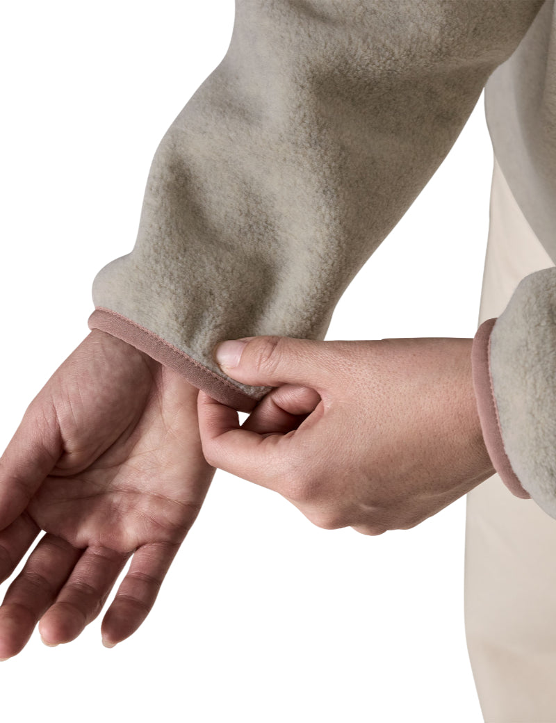 Patagonia Womens's Lightweight Synchilla Snap-T Fleece Pullover Oatmeal Heather & Moonrise Taupe On Model Cuff Detail