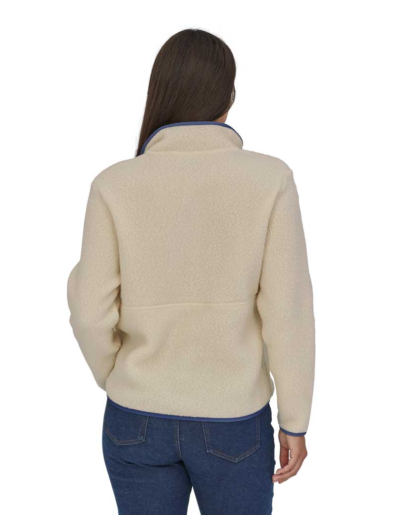 Patagonia W's Retro Pile Fleece Marsupial Pullover Natural On Model Back