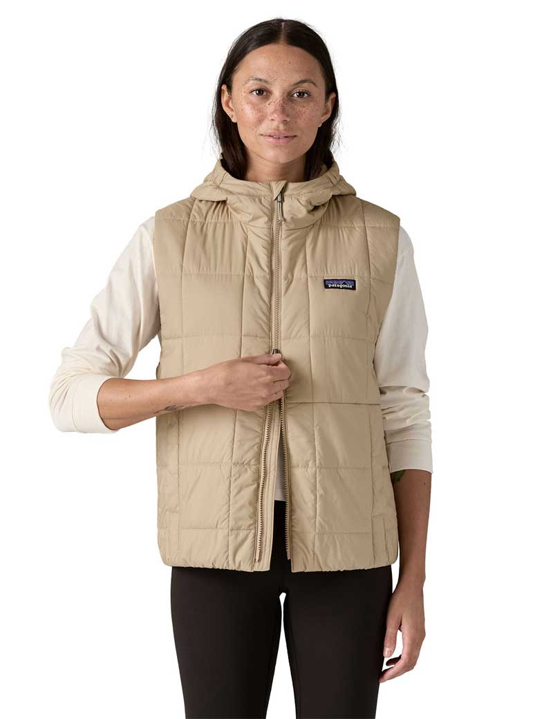Patagonia W's Light Gust Hooded Vest Oar Tan