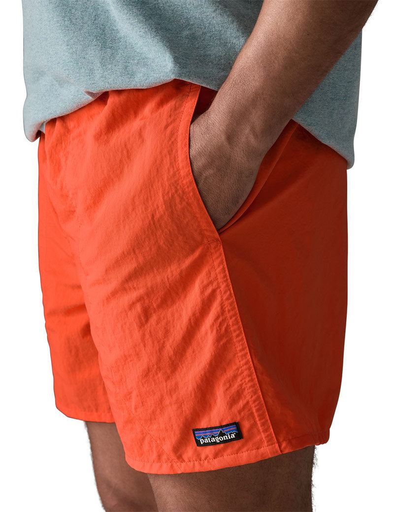 Patagonia M's Baggies Shorts 5" Orange Peel On MOdel Side