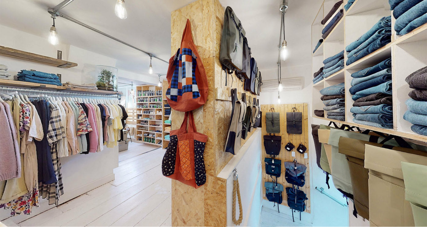 Woodbridge Store Middle