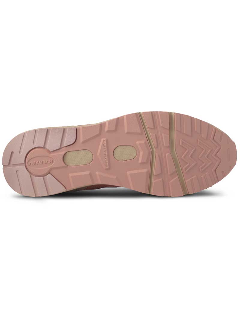 Karhu Aria 95 Trainers Silver Lining Peach Whip