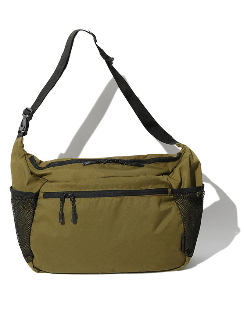 SNOW PEAK EVERYDAY USE MIDDLE SHOULDER BAG BROWN