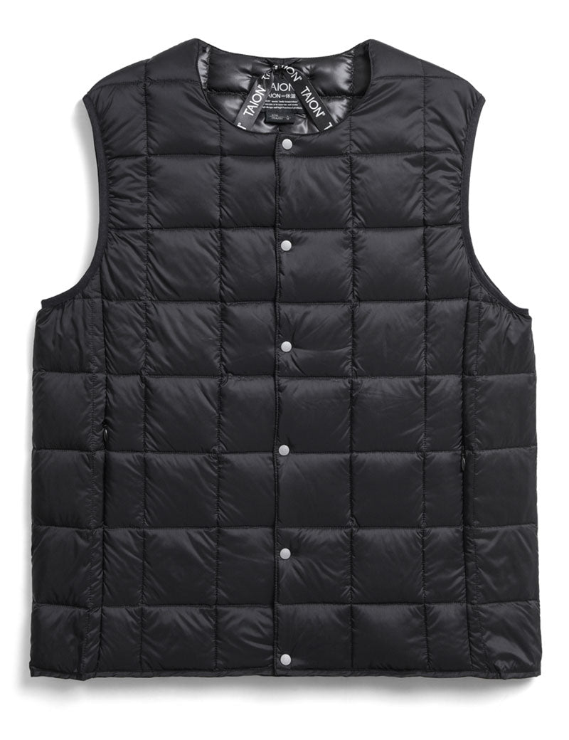 TAION CREW NECK BUTTON DOWN VEST BLACK