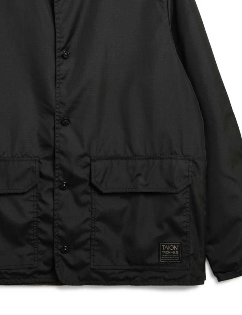 TAION MILITARY REVERSIBLE CREW NECK CARDIGAN BLACK