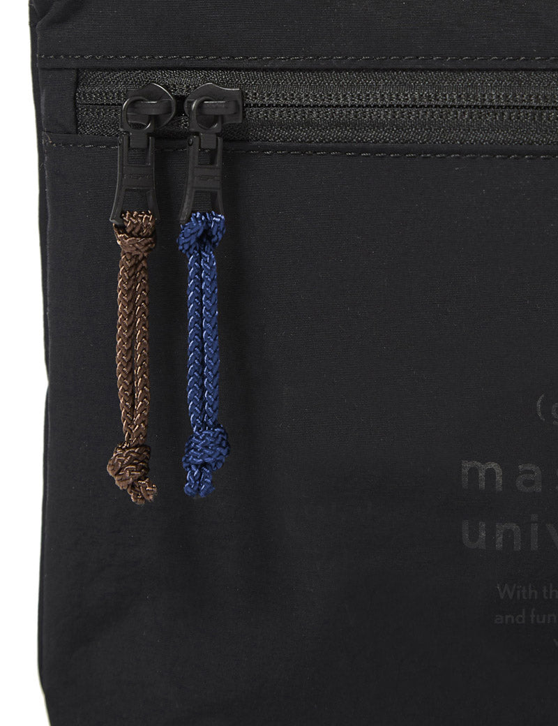 Universal Works X Master-Piece Canvas Sacoche Black Zip Detail