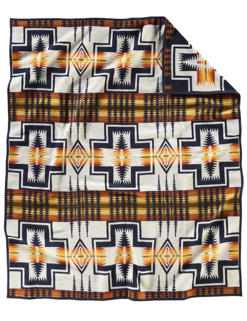 Pendleton Jacquard Napped Robe Blanket Harding Navy