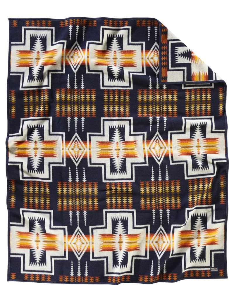 Pendleton Jacquard Napped Robe Blanket Harding Navy