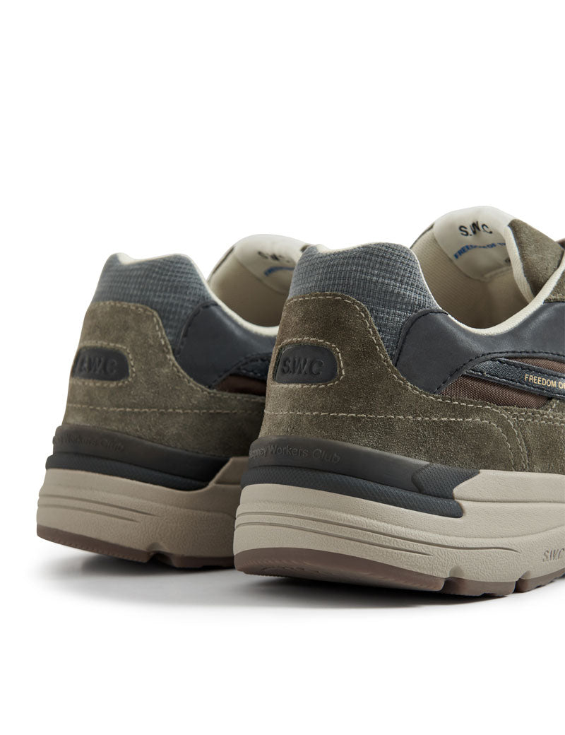 Stepney Workers Club Amiel S-Strike Trainers Geo-Merged Woodland
