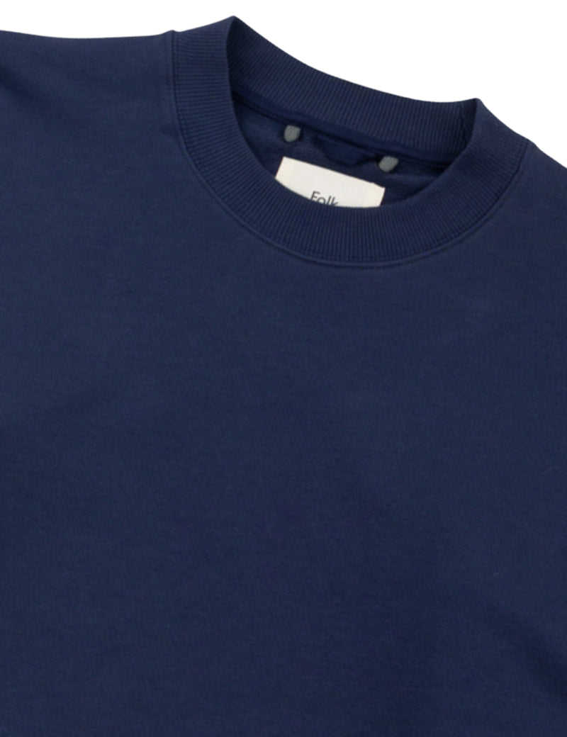 Folk Anniversary Sweat Navy Collar Detail