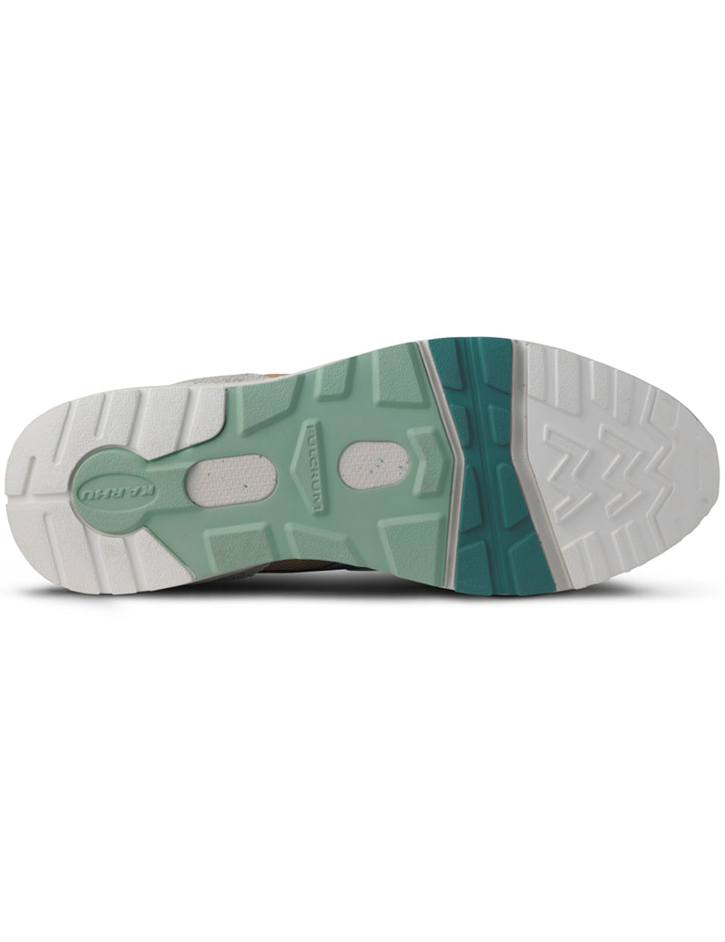 Karhu Aria 95 Trainers Foggy Dew And Brittany Blue Sole View