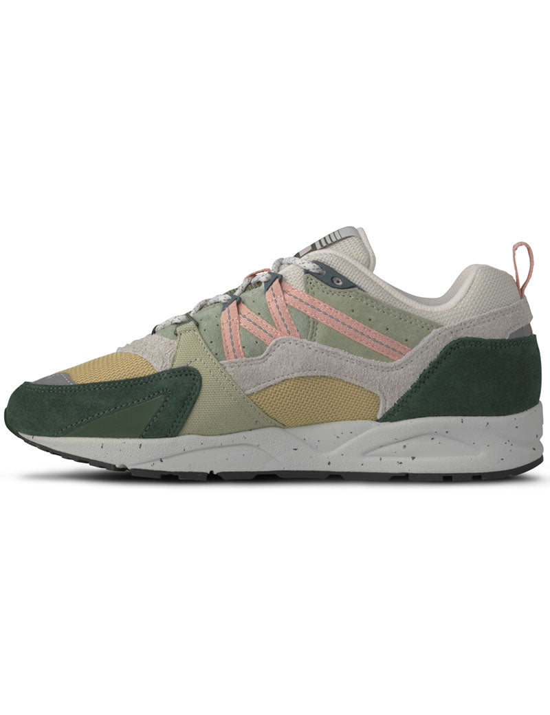 Karhu Fusion 2.0 Darkest Spruce / Cameo Rose