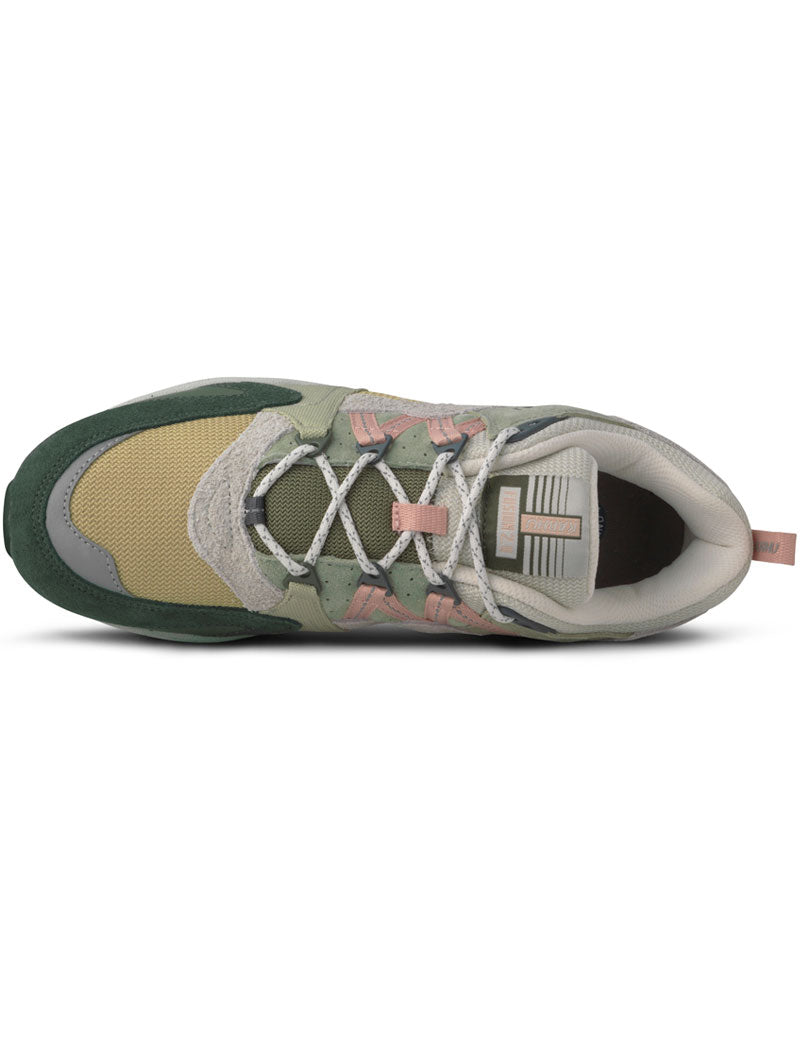Karhu Fusion 2.0 Darkest Spruce / Cameo Rose