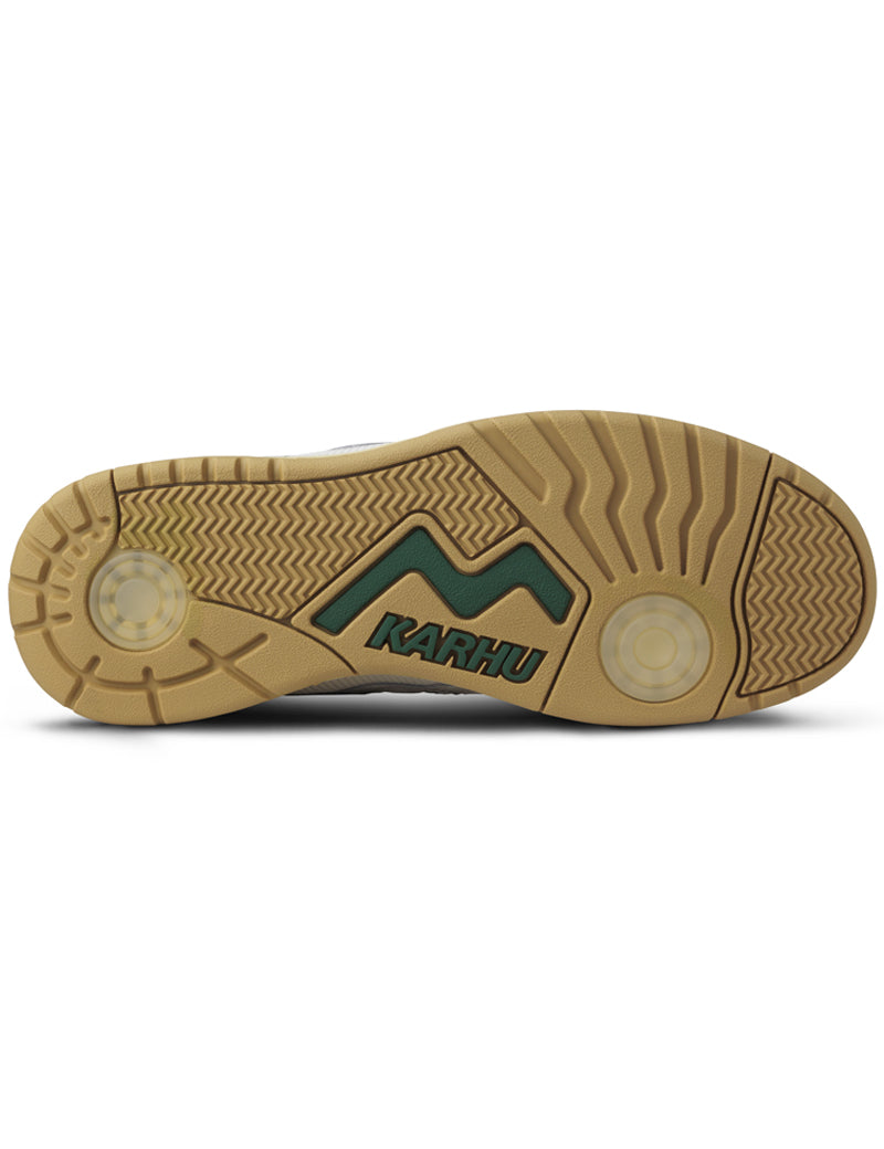 Karhu Fusion XT Trainers Blanc De Blanc And Pineneedle Sole View