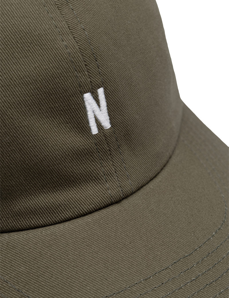 Norse Projects Twill Sports Cap Olive Night Logo Detail