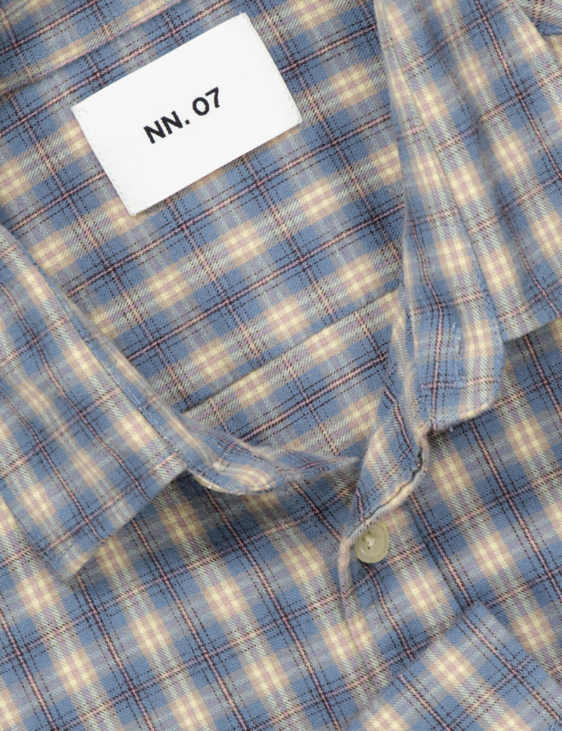 NN07 Deon Flannel Shirt Blue Check Close Detail