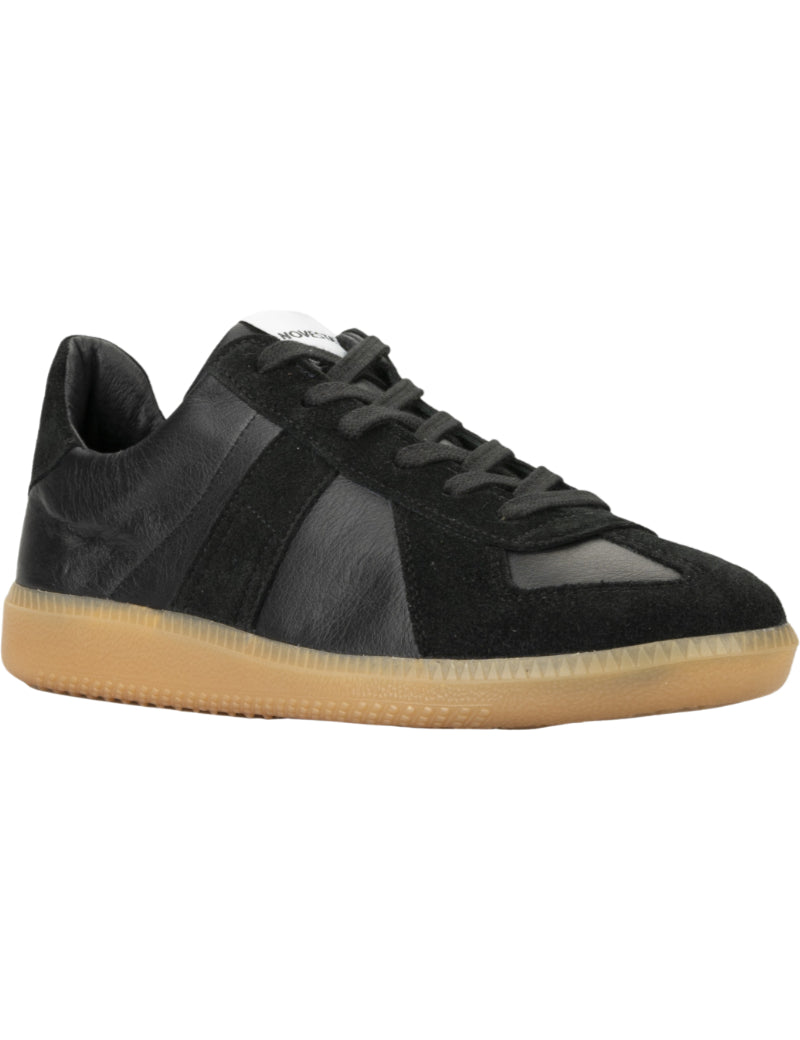 Novesta Gat Trainers Black Transparent Angled View