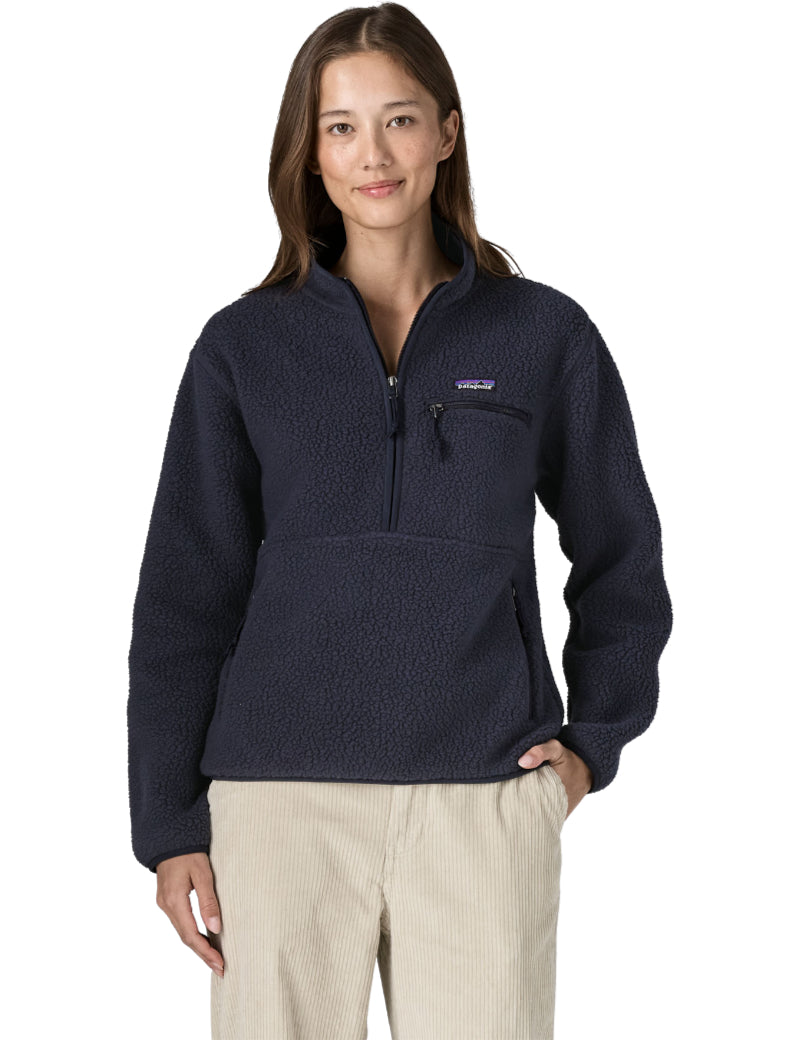 Patagonia Women's Retro Pile Marsupial Fleece Pullover Sunken Blue Front On Model