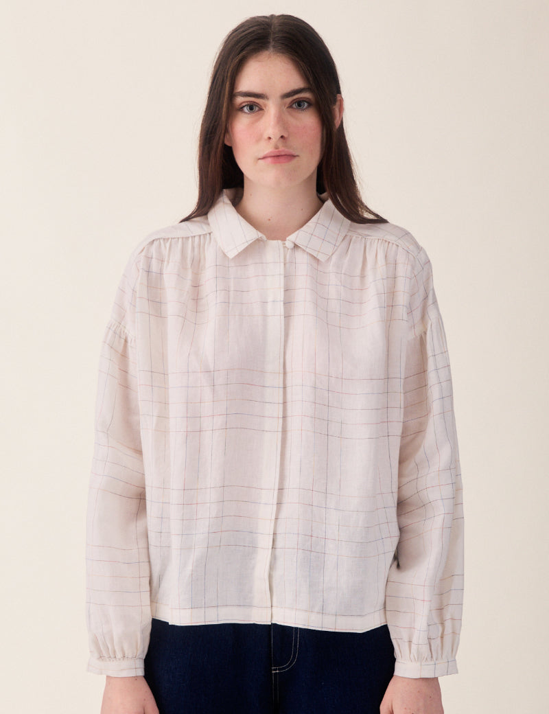 Sideline Binni Shirt White Base Main