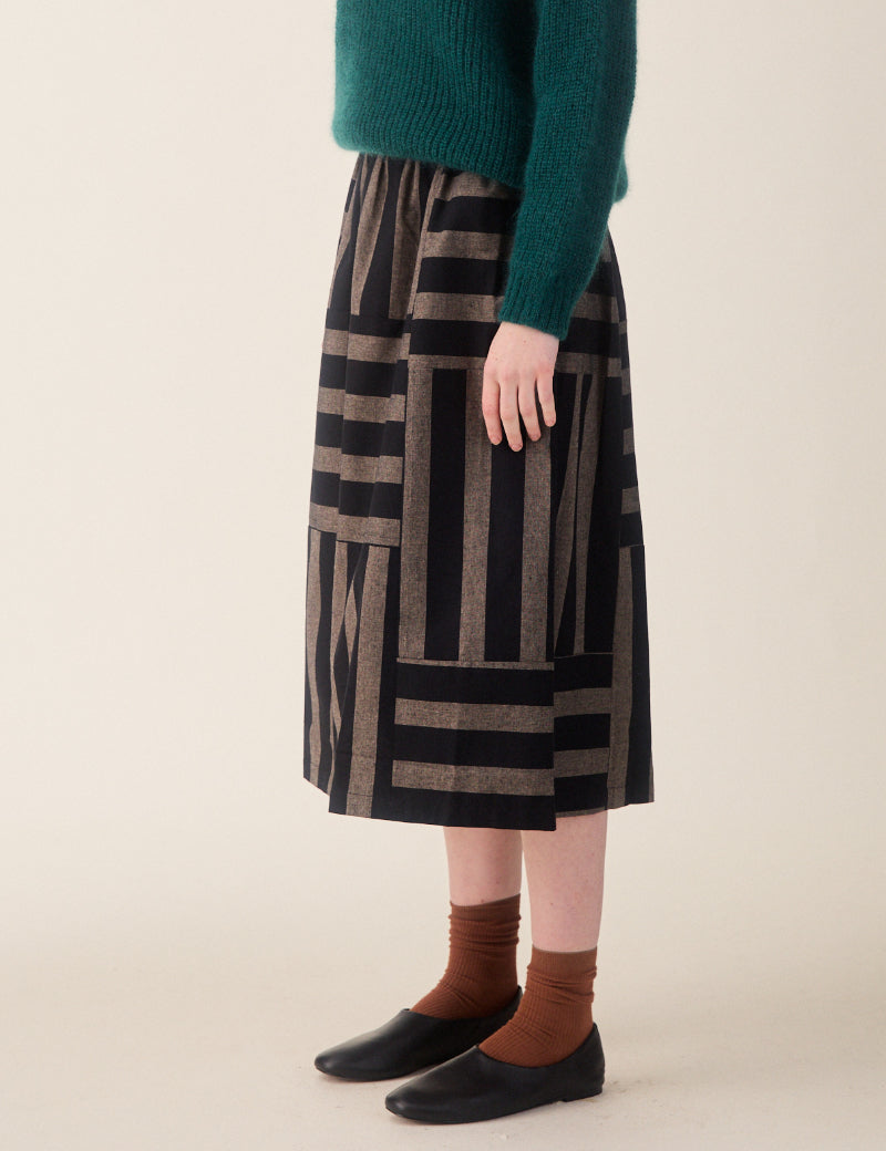 Sideline Ivy Skirt Bold Stripe On Model Side