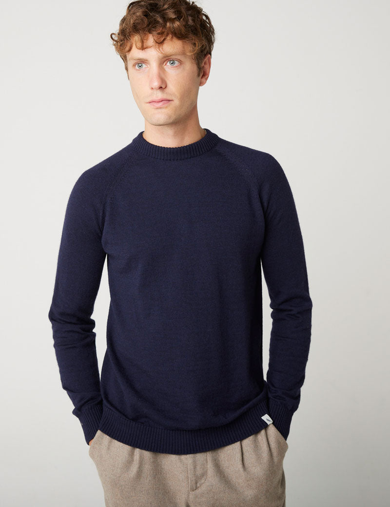 PEREGRINE BEAUFORD CREW JUMPER NAVY